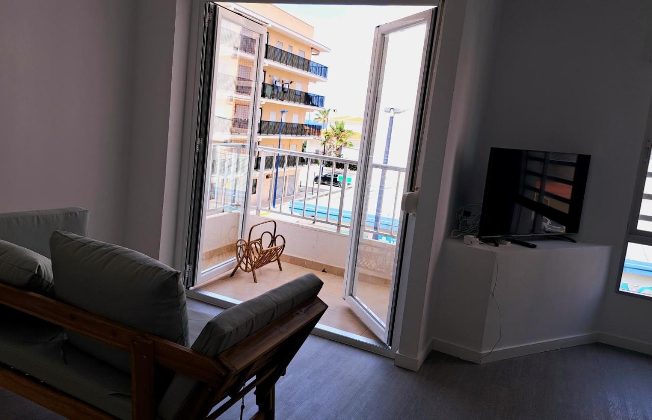 Amplio Piso Con Terraza A 50 M De Playa Miramar Apartment Екстериор снимка